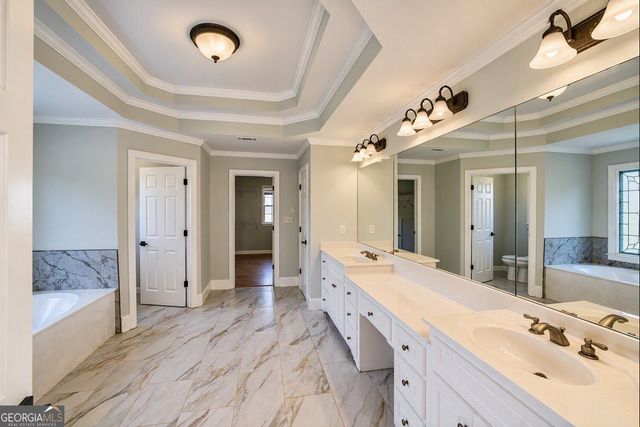 2649 Hidden Falls Drive, Buford, GA 30519
