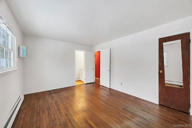 15 E Woodside Avenue, Patchogue, NY 11772