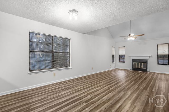 17 Hidden Lake Court, Savannah, GA 31419