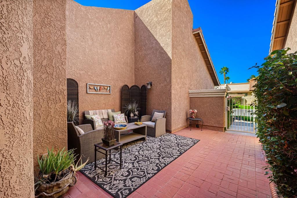 Image 5 of property listing at 42242 Omar Place, Palm Desert, CA 92211