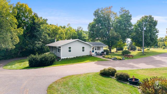 48900 Dogwood Avenue, Rush City, MN 55069