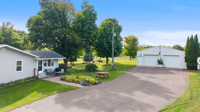 48900 Dogwood Avenue, Rush City, MN 55069