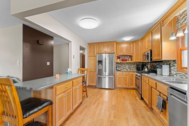 48900 Dogwood Avenue, Rush City, MN 55069