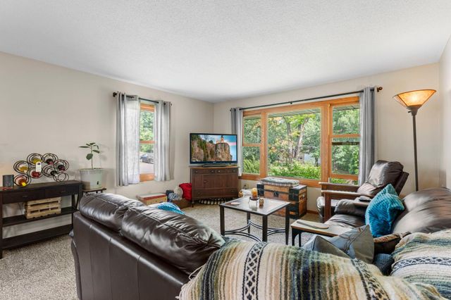 48900 Dogwood Avenue, Rush City, MN 55069