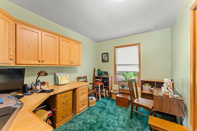 48900 Dogwood Avenue, Rush City, MN 55069