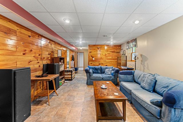 48900 Dogwood Avenue, Rush City, MN 55069