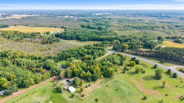 48900 Dogwood Avenue, Rush City, MN 55069