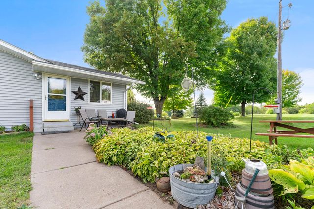 48900 Dogwood Avenue, Rush City, MN 55069