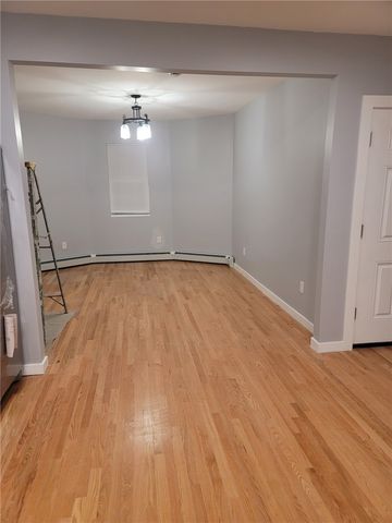653 Douglas Avenue 2, Providence, RI 02908