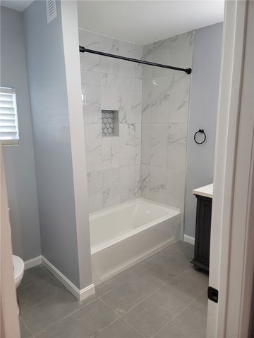 653 Douglas Avenue 2, Providence, RI 02908