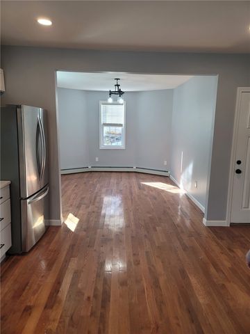 653 Douglas Avenue 2, Providence, RI 02908