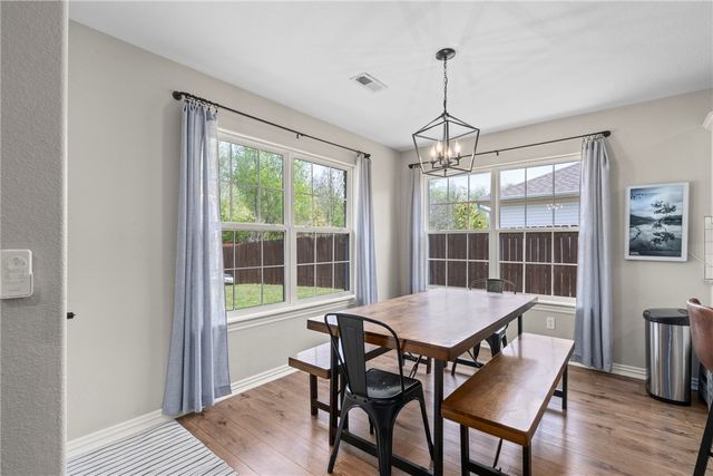 795 Deer Lodge Court, Siloam Springs, AR 72761