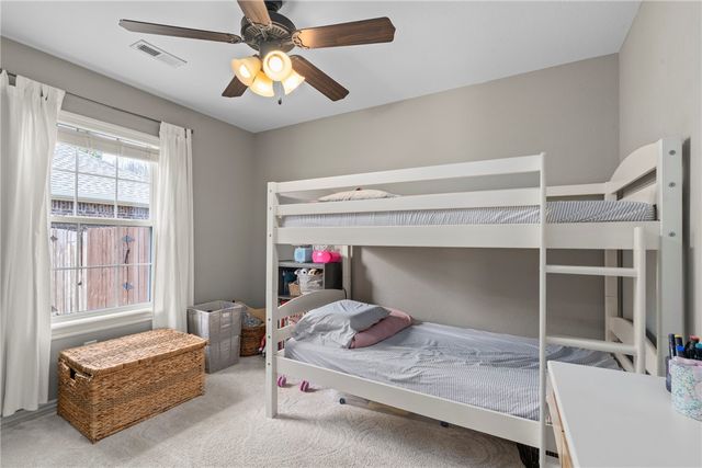 795 Deer Lodge Court, Siloam Springs, AR 72761