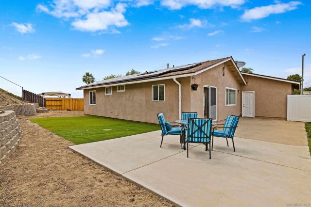 9909 Winchester Way, Lakeside, CA 92040