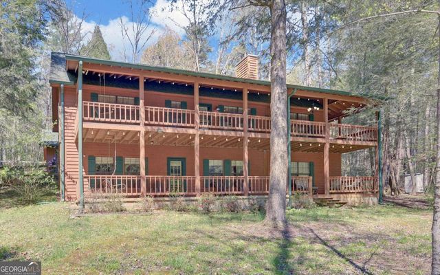 380 Bear Foot Drive, Blue Ridge, GA 30513