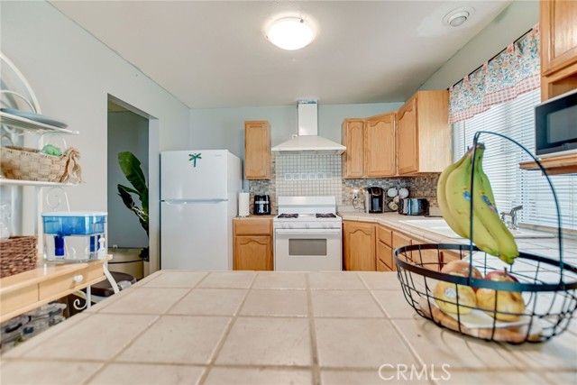 1602 Glover Street, Redlands, CA 92374