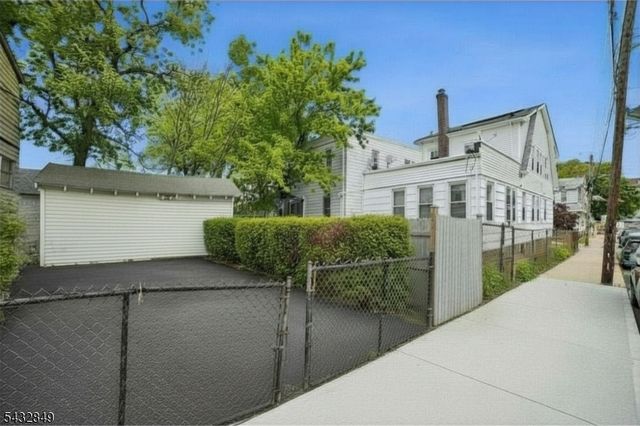 147 Brookside Ave 2, Irvington Twp., NJ 07111