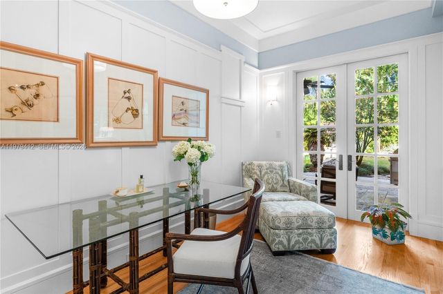 10225 Coral Creek Rd, Coral Gables, FL 33156