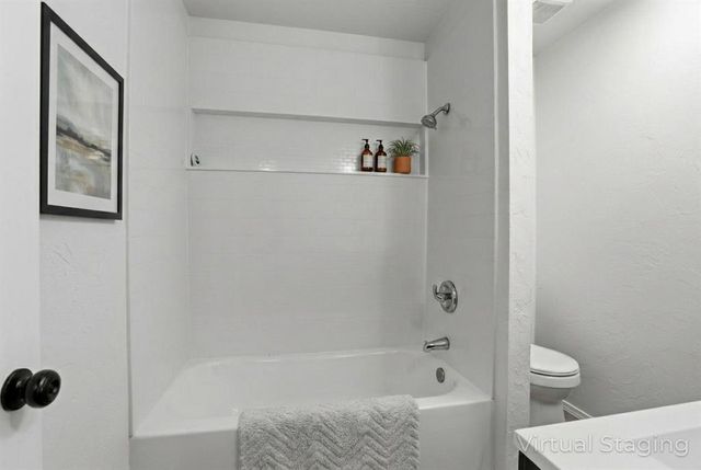 2001 Rushing Springs Trail, Edmond, OK 73013