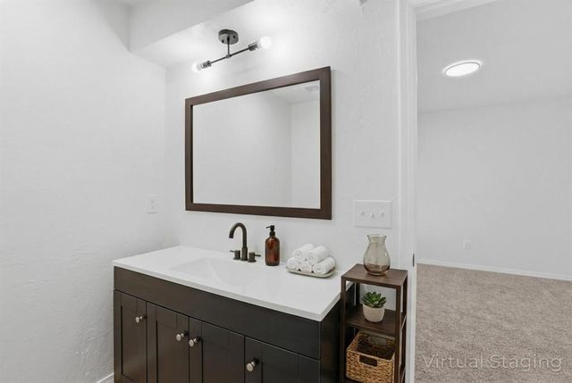 2001 Rushing Springs Trail, Edmond, OK 73013