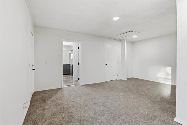 2001 Rushing Springs Trail, Edmond, OK 73013