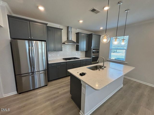 2460 E Hutch Lane, Apex, NC 27523