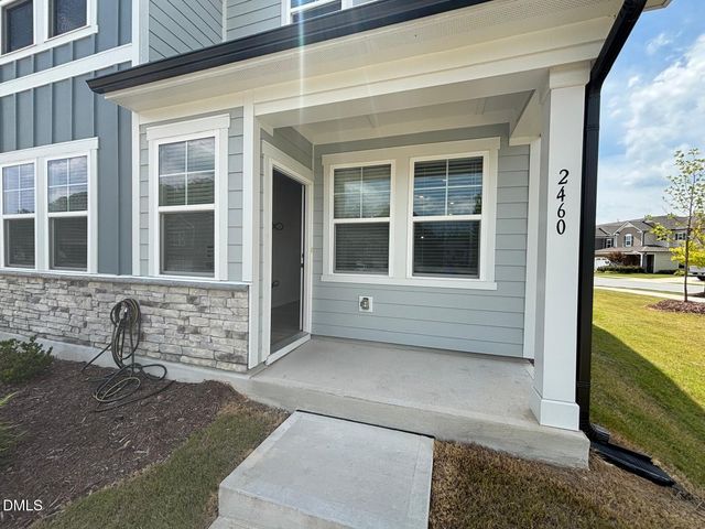 2460 E Hutch Lane, Apex, NC 27523