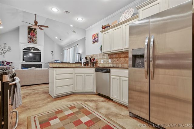 2081 Osage Avenue, Bartlesville, OK 74003