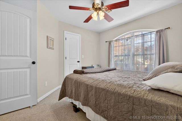 2081 Osage Avenue, Bartlesville, OK 74003