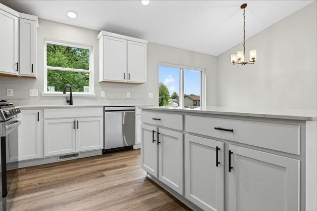 3144 Jandura Avenue NE, Saint Michael, MN 55376