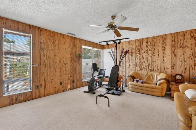 8261 SW 186th St, Cutler Bay, FL 33157