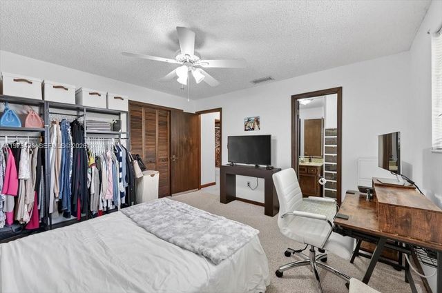 8261 SW 186th St, Cutler Bay, FL 33157