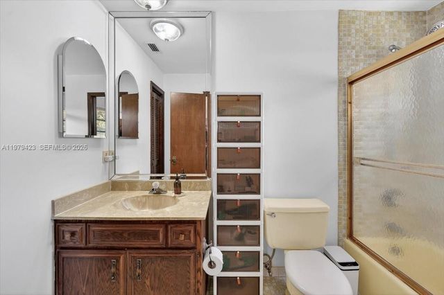 8261 SW 186th St, Cutler Bay, FL 33157