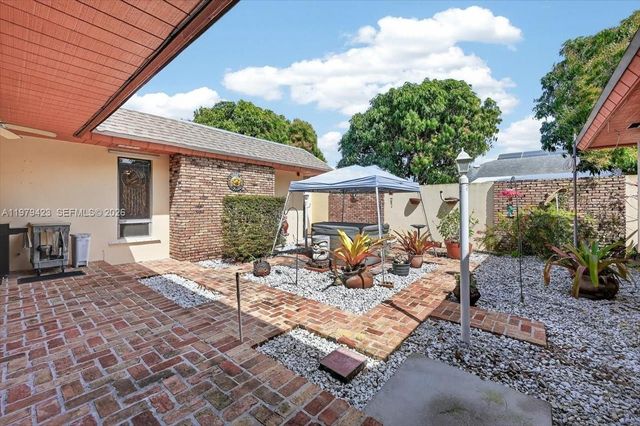 8261 SW 186th St, Cutler Bay, FL 33157