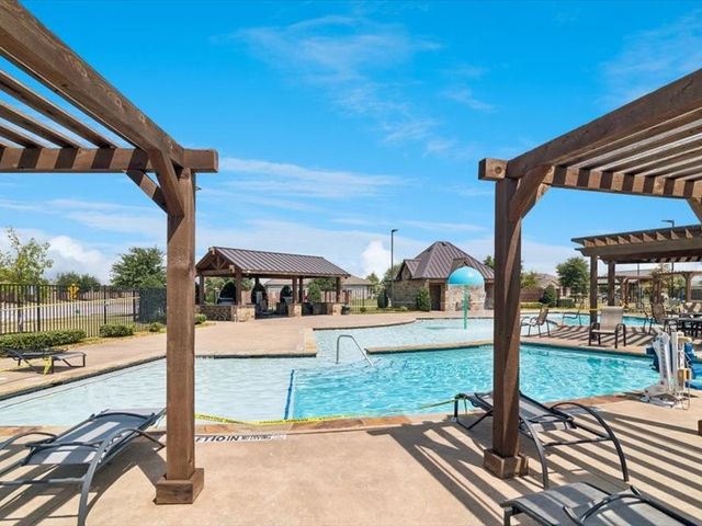 1614 Fields View Drive, Anna, TX 75409