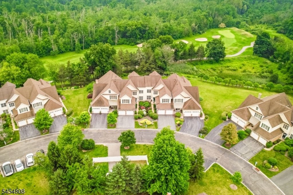 56 Briar Ct, Hardyston Twp., NJ 07419 — photo 3