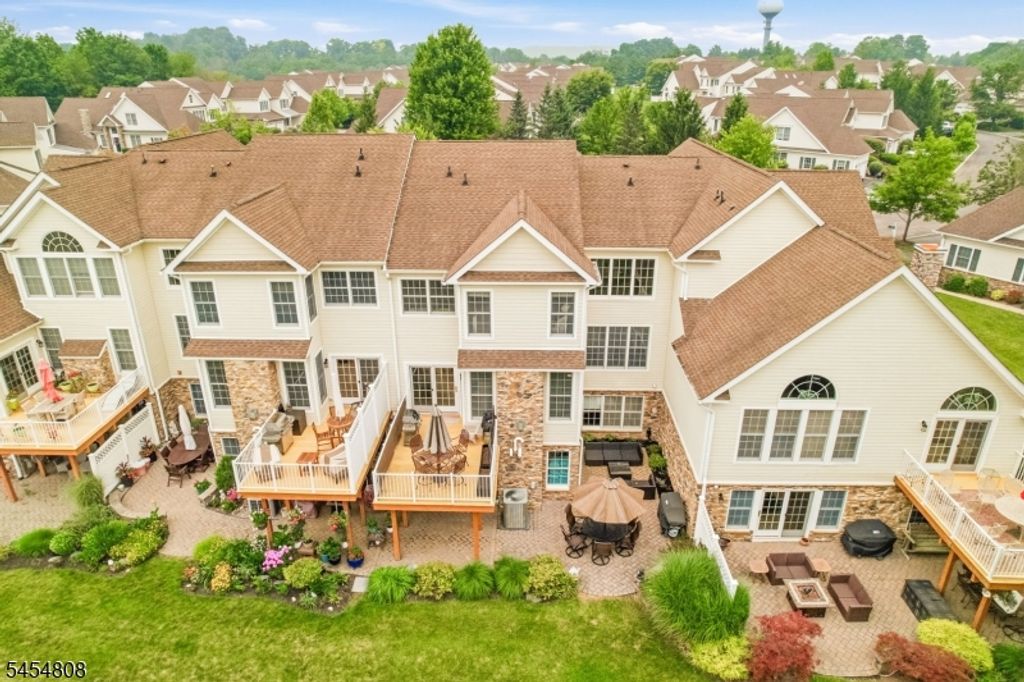 56 Briar Ct, Hardyston Twp., NJ 07419 — photo 5