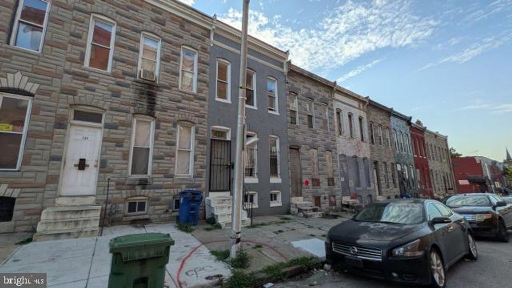 207 S PULASKI ST, Baltimore, MD 21223