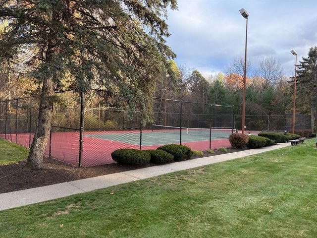 46 Pointe Rok 46, Worcester, MA 01604