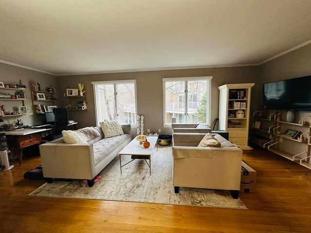 46 Pointe Rok 46, Worcester, MA 01604