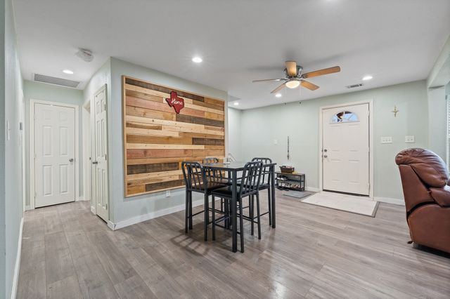 4133 6th Avenue, Fort Worth, TX 76115