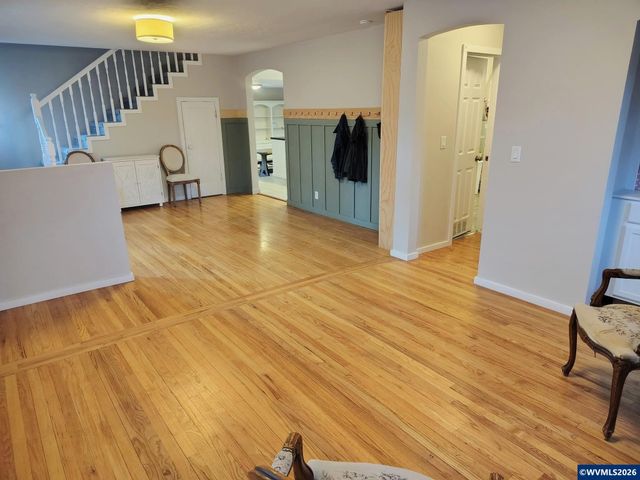 641 Dietz Av NE, Keizer, OR 97303