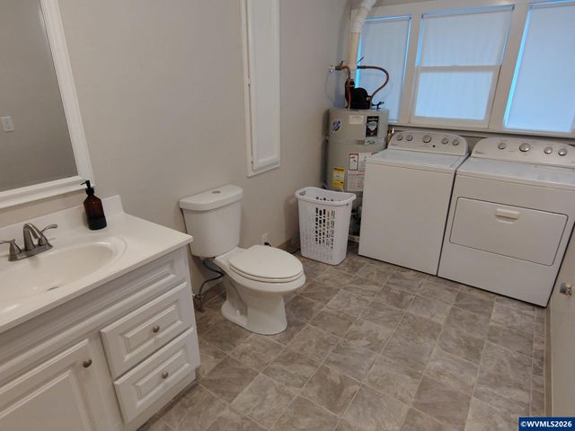 641 Dietz Av NE, Keizer, OR 97303