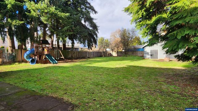 641 Dietz Av NE, Keizer, OR 97303