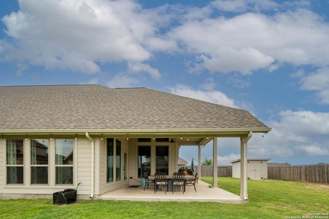 1900 Edgecreek, Seguin, TX 78155