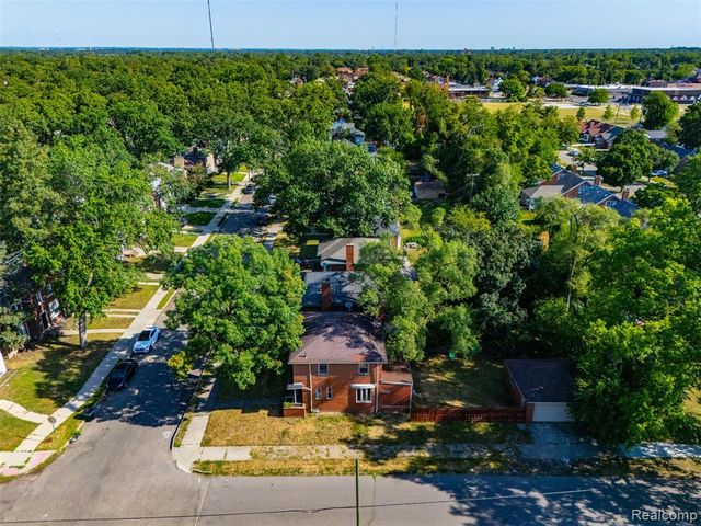 18600 Mendota Street, Detroit, MI 48221