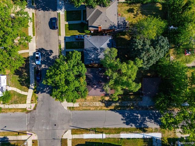 18600 Mendota Street, Detroit, MI 48221