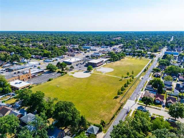 18600 Mendota Street, Detroit, MI 48221