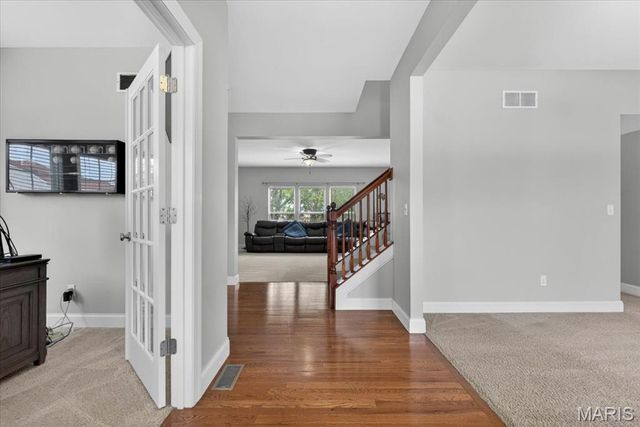 688 Stoney Creek Lane, Ballwin, MO 63021