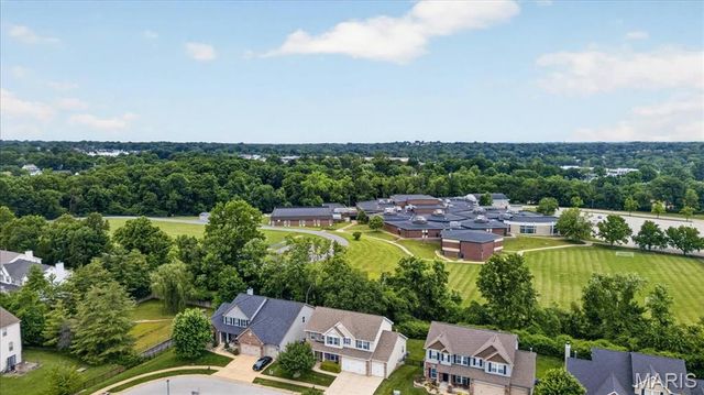 688 Stoney Creek Lane, Ballwin, MO 63021